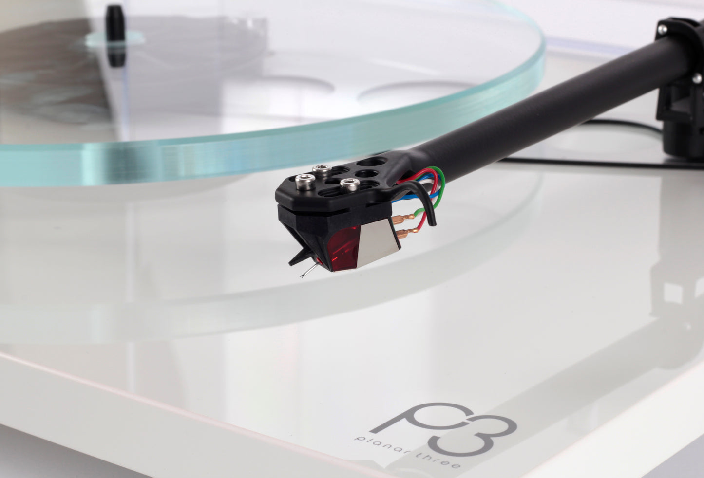 REGA Planar 3 (P3) Turntable